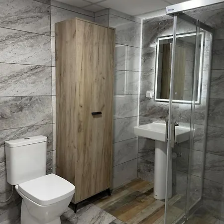 Riverfront Modern * Скопье